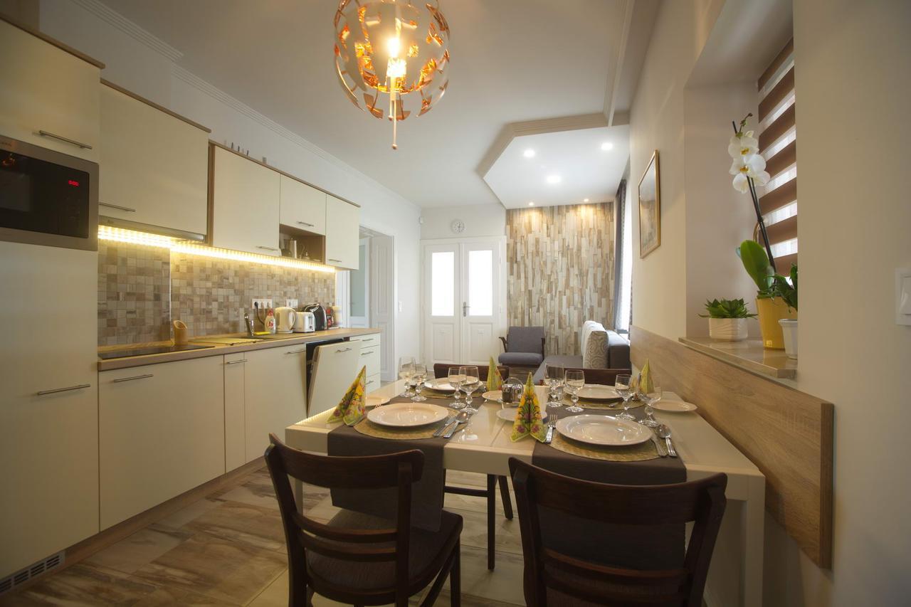 Holiday Home Podium Eğri Dış mekan fotoğraf
