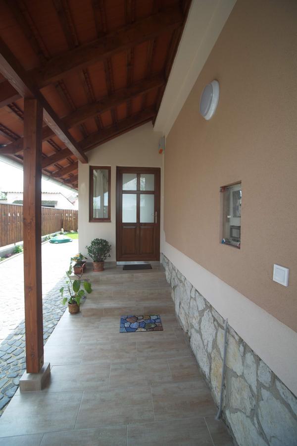 Holiday Home Podium Eğri Dış mekan fotoğraf